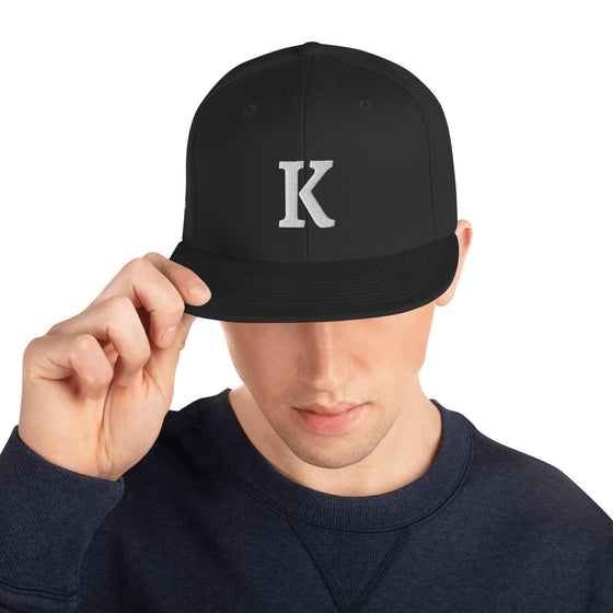 mens black hat, mens black fashion, mens streetwear, mens fashion and style, mens fitted hats, mykingluxe mens fitted hat